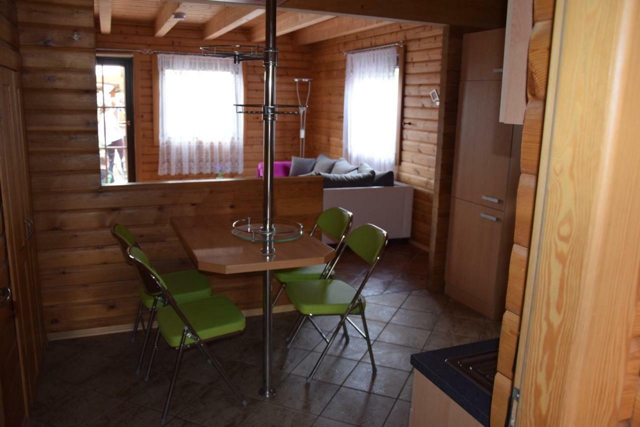 Fuenfeichener Weg 16 Apartment Eisenhuttenstadt Bagian luar foto